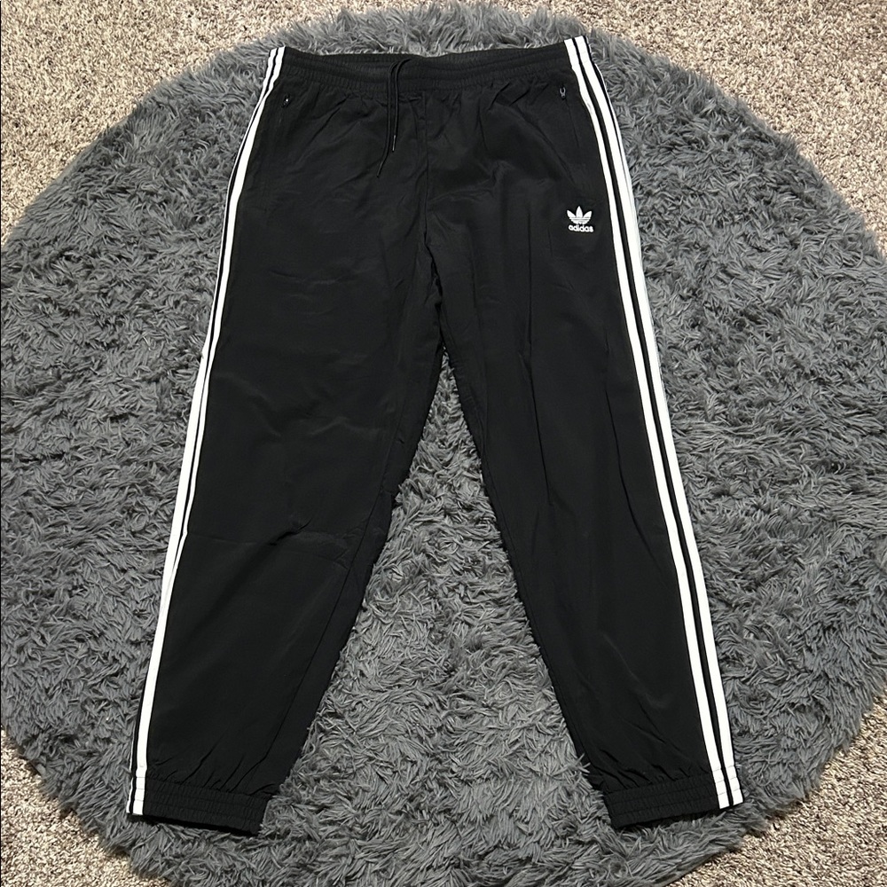 NWOT Adidas Track Pants Men’s Size Large